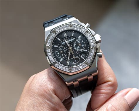 Royal Oak Offshore 37mm Review: Audemars Piguet's Small ROO